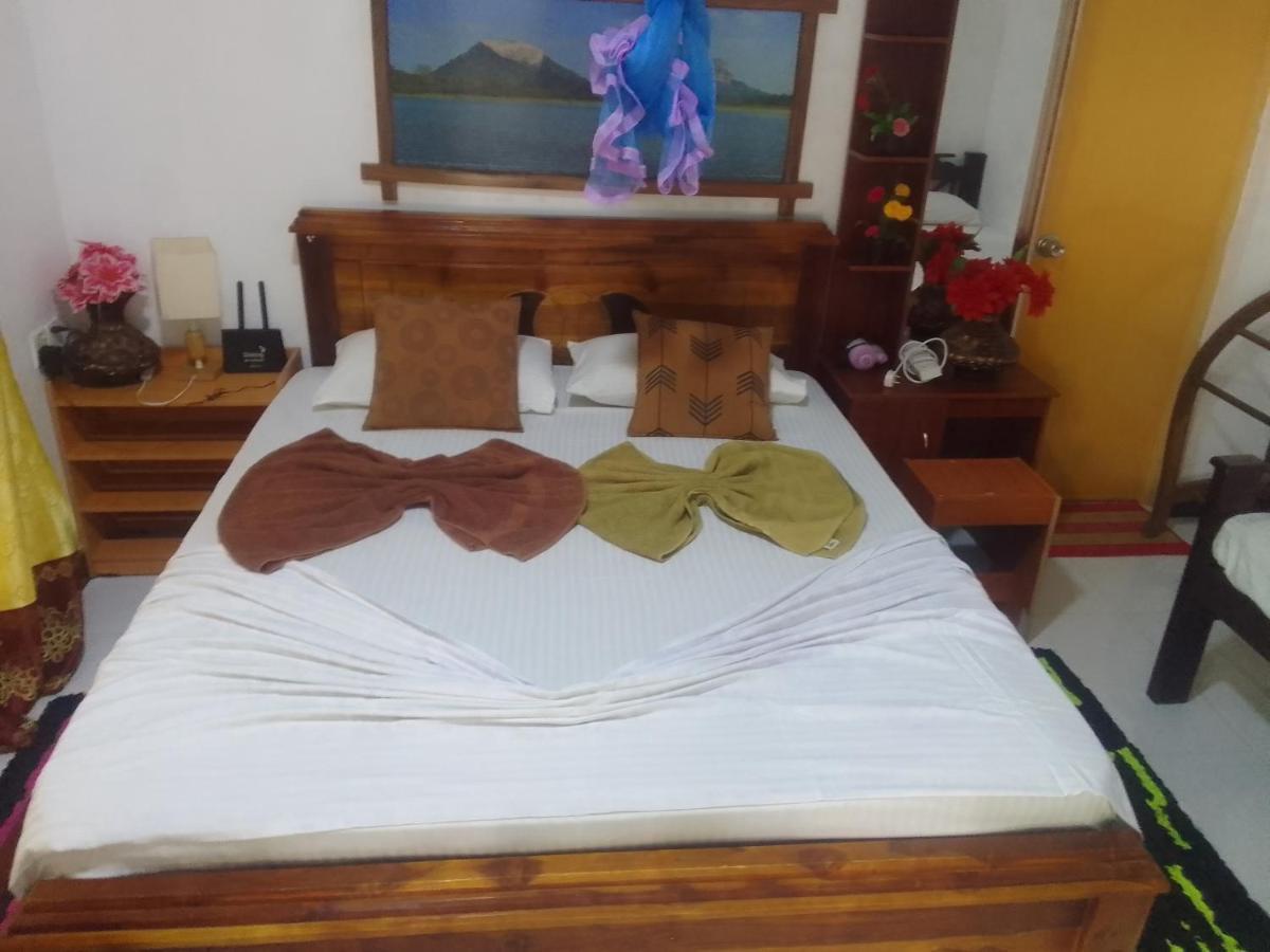 Sigiriya Village Home Stay & Private Room Luaran gambar