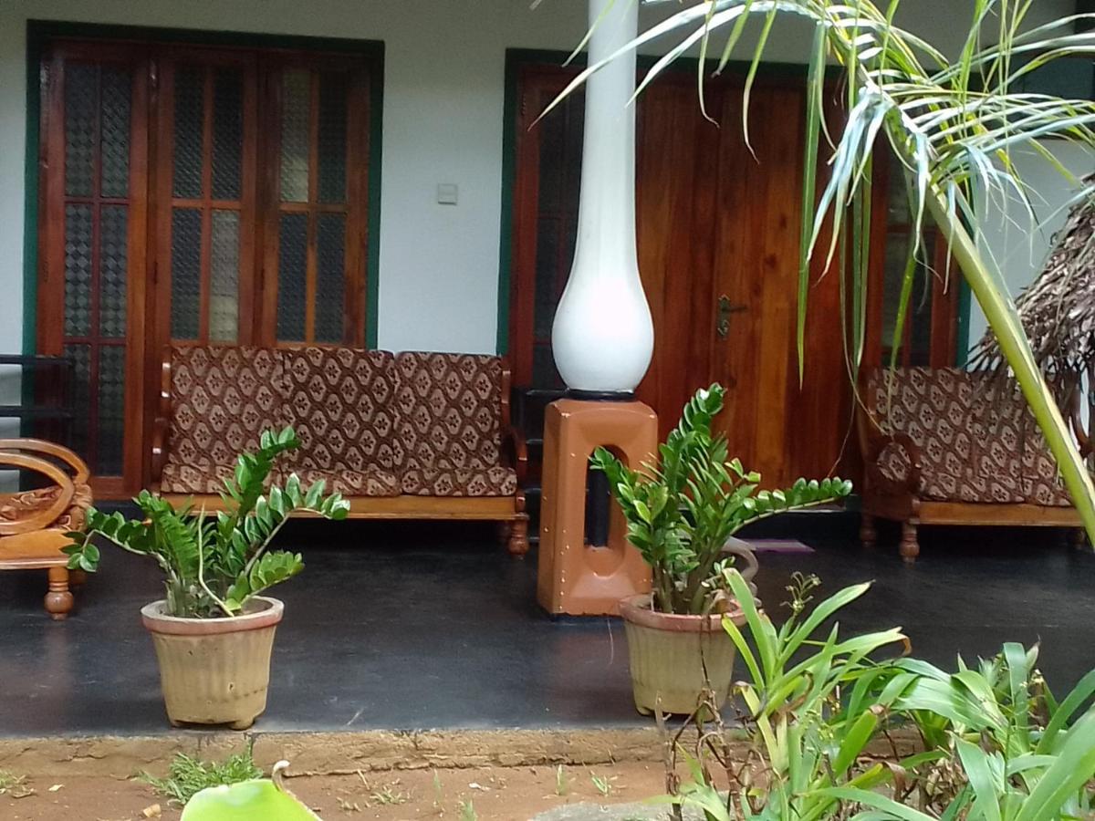 Sigiriya Village Home Stay & Private Room Luaran gambar